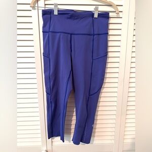 Lululemon running leggings. Size 6.  Very good condition.